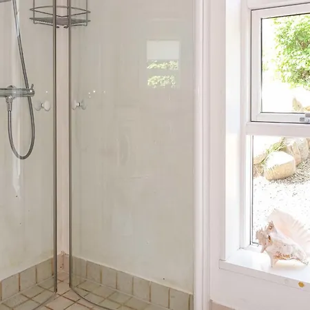 2 Bedroom Pet Friendly In