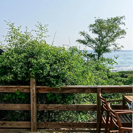 2 Bedroom Pet Friendly In Allinge-Sandvig