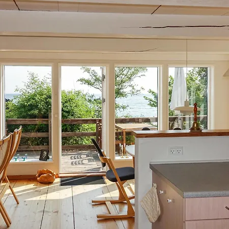Semesterbostad 2 Bedroom Pet Friendly In Allinge-Sandvig
