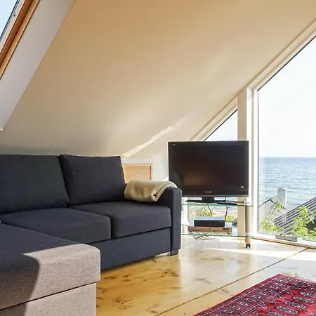 2 Bedroom Pet Friendly In * Allinge-Sandvig