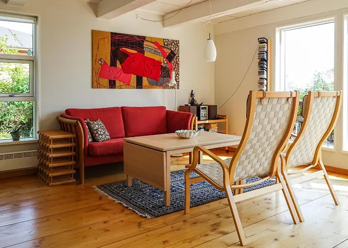 Prázdninový dům 2 Bedroom Pet Friendly In *